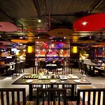 彤塔拉江景酒店 
